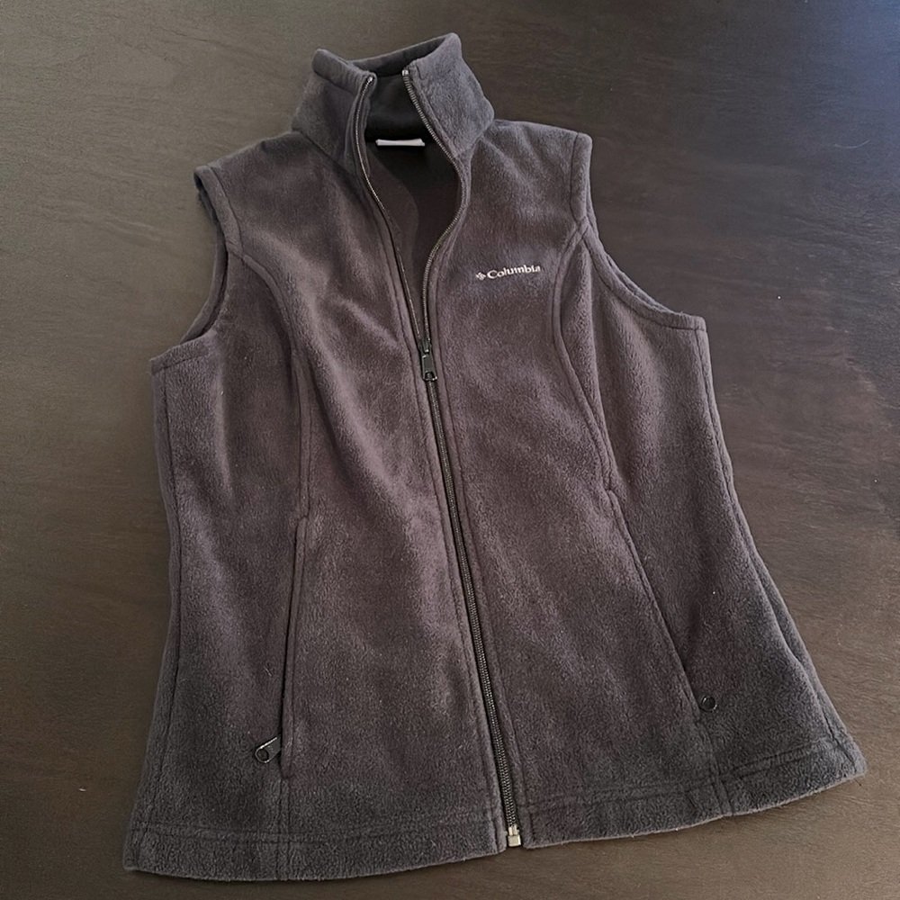 Columbia Black Fleece Vest